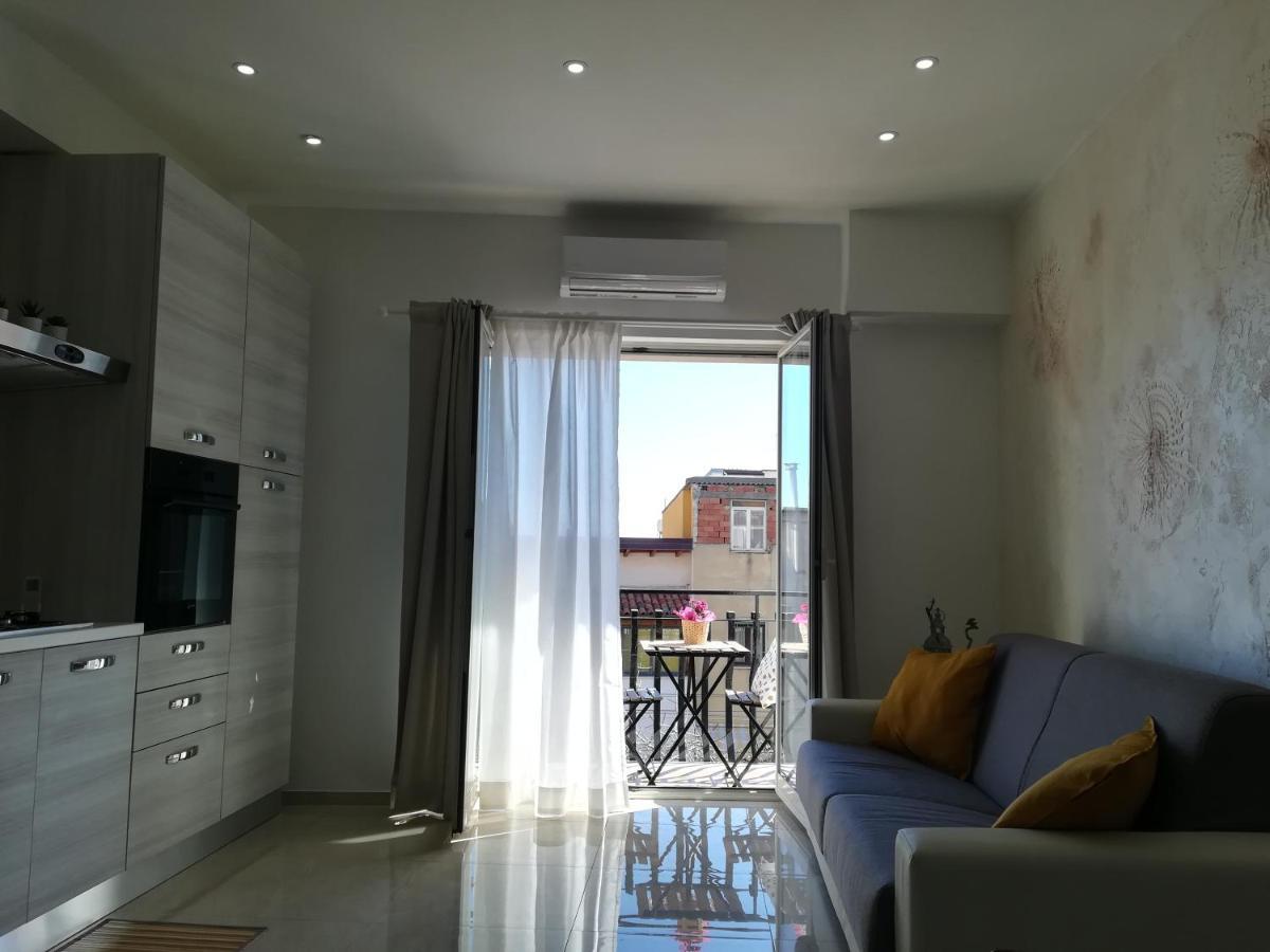 Sikelia Home Giardini-Naxos Buitenkant foto